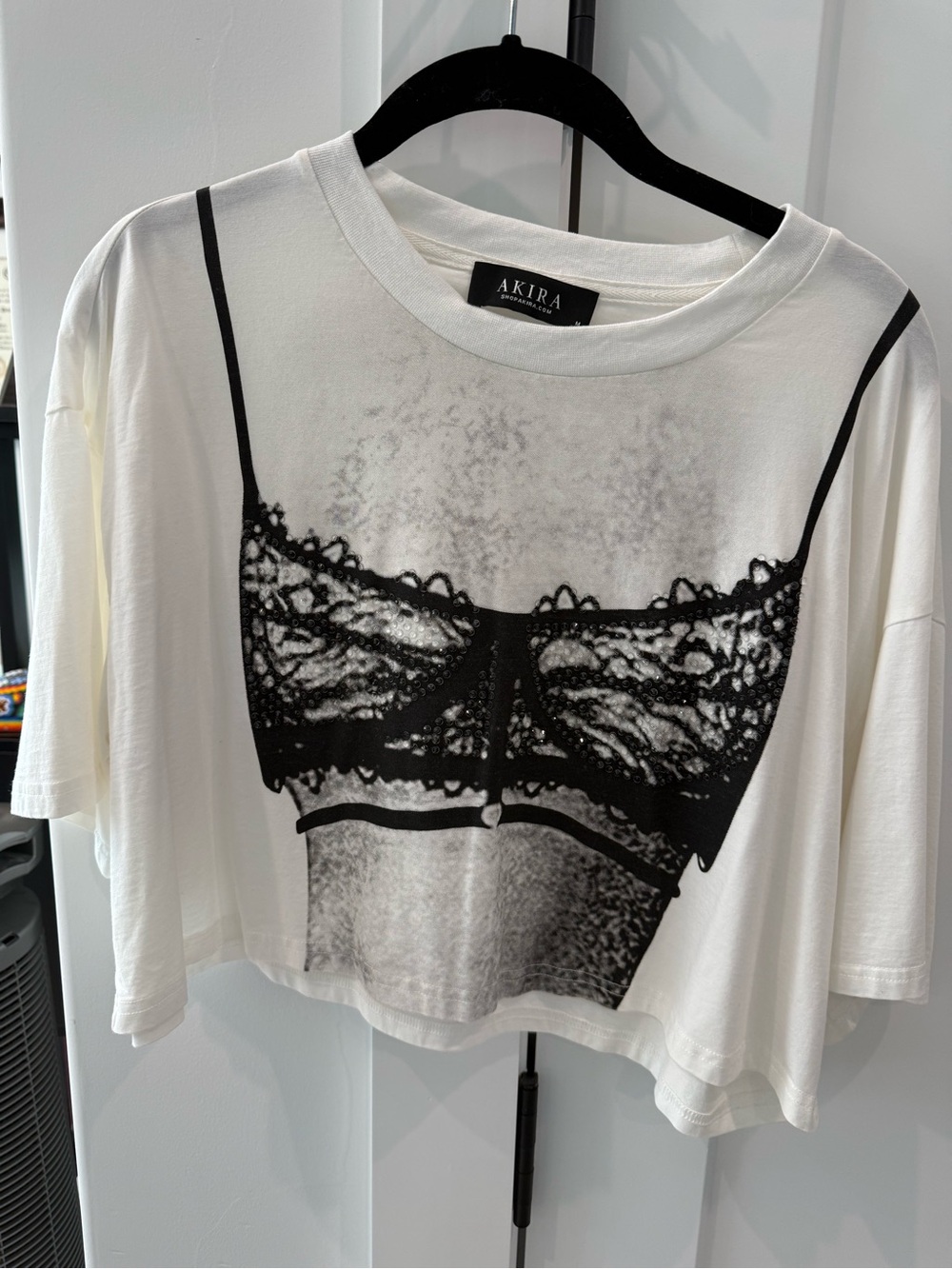 AKIRA White Cropped Tee with Black Lace-Print